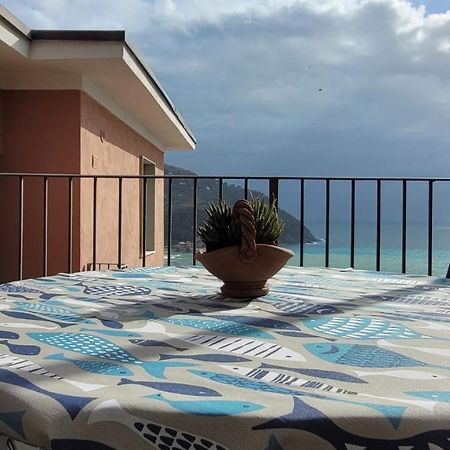 Appartement Ocean View Flat With Wi-Fi, Ac And Elevator To Town à Levanto Extérieur photo